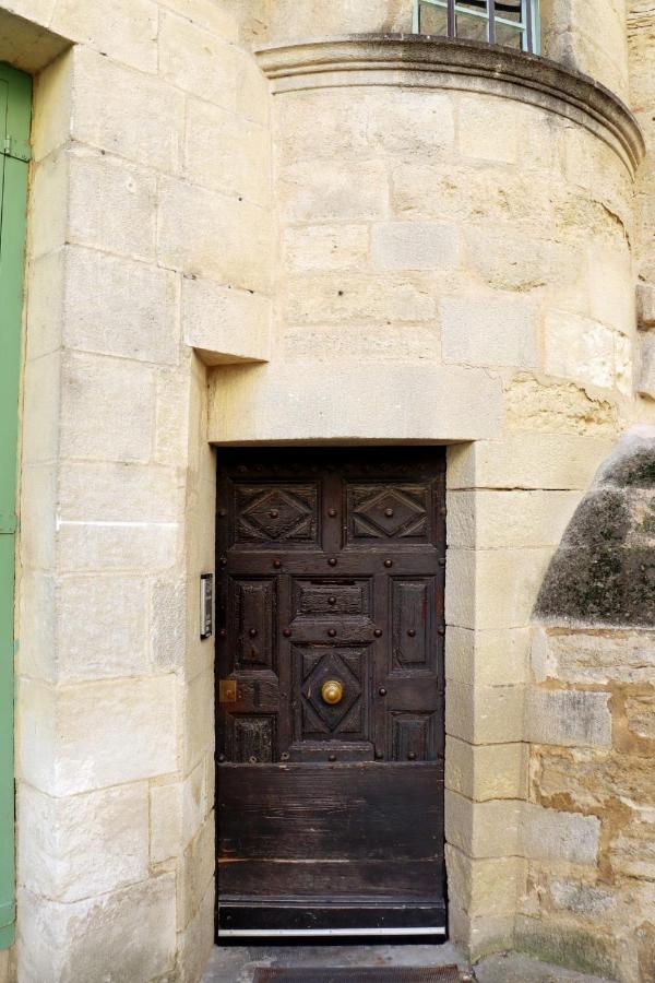 Apartment Uzes, Au Coeur Du Centre Medieval Le Logis Du Consul Un Bien D'exception Du Xvieme Siecle